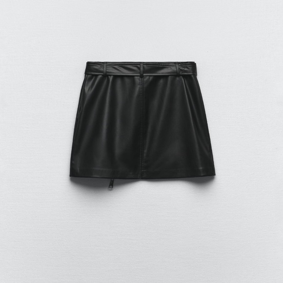 Zara Skirts Zara Faux Leather Skirt With Zippers Poshmark